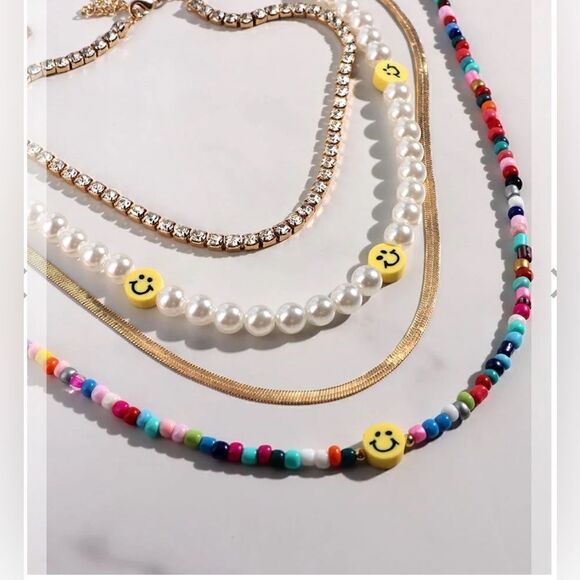 NWT - Multi-layer Smiley Pearl Rainbow Choker Acrylic Colorful Beads 4 Necklaces - Picture 8 of 8